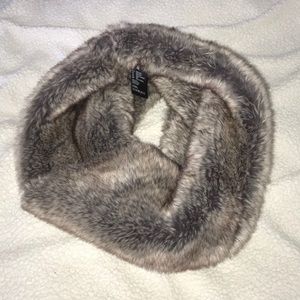 H&M Faux Fur Infinity Scarf